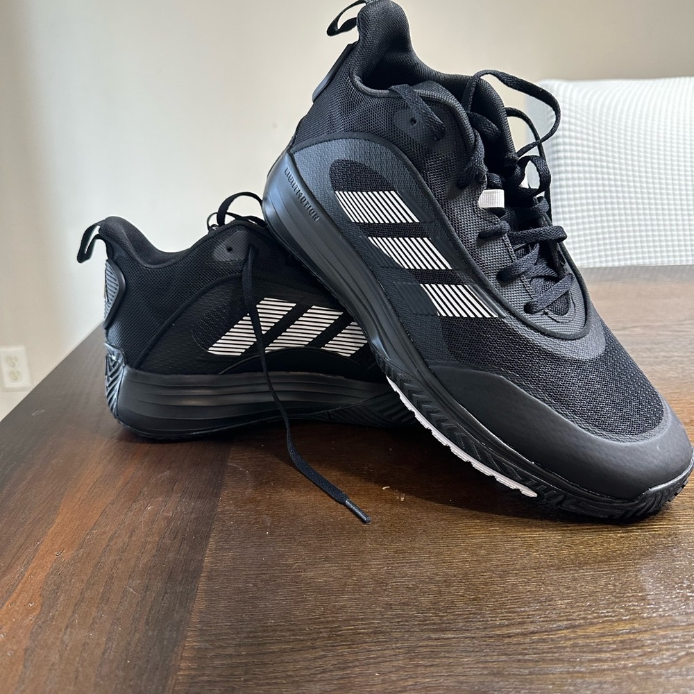 Adidas Men's Black and White Sneakers - Picture 7 of 10